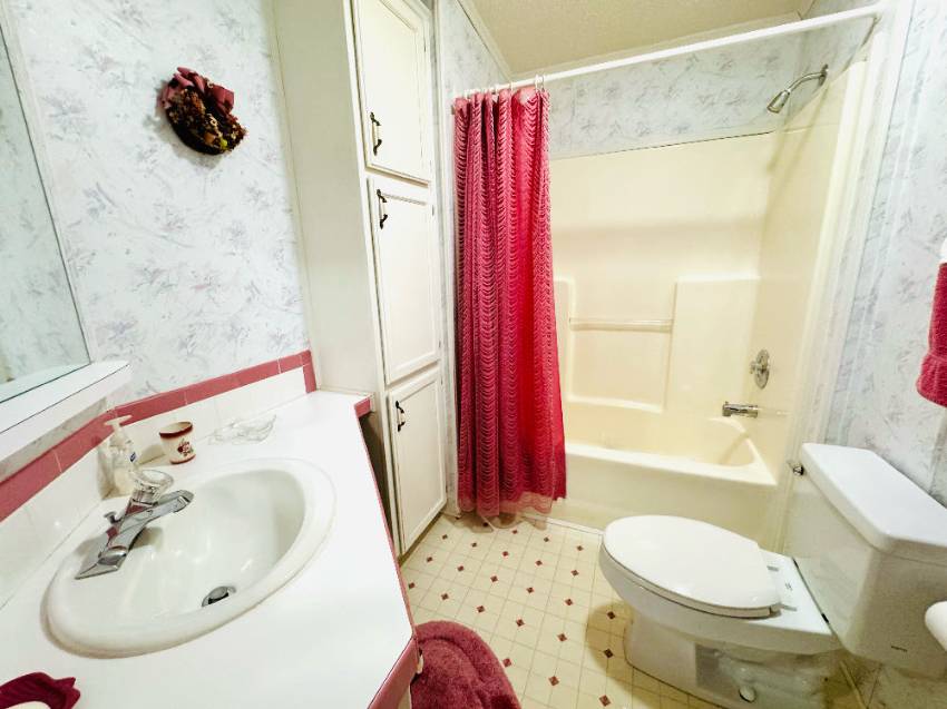 4564 Dublin Place a Lakeland, FL Mobile or Manufactured Home for Sale